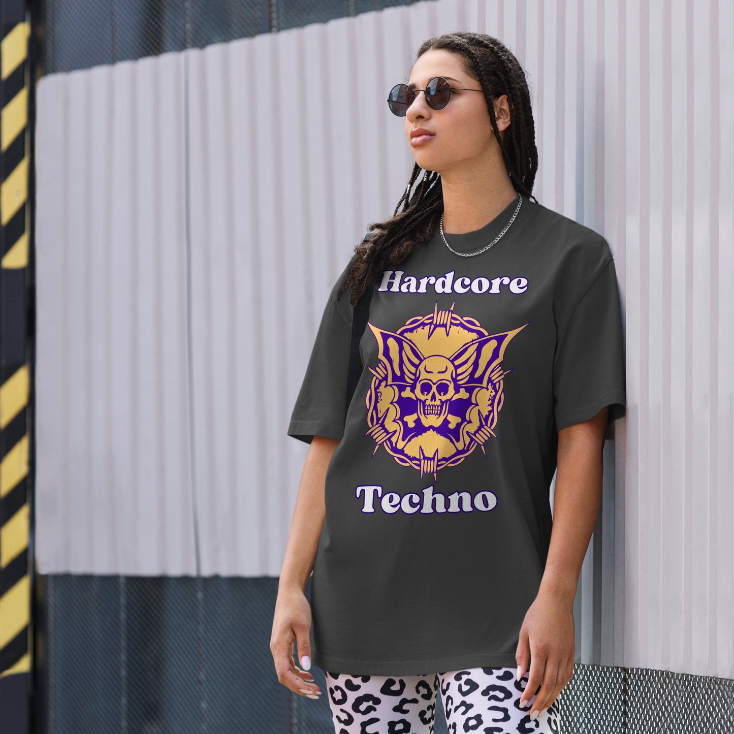 Oversized T-Shirt mit verwaschenem Look - Hardcore Techno 1