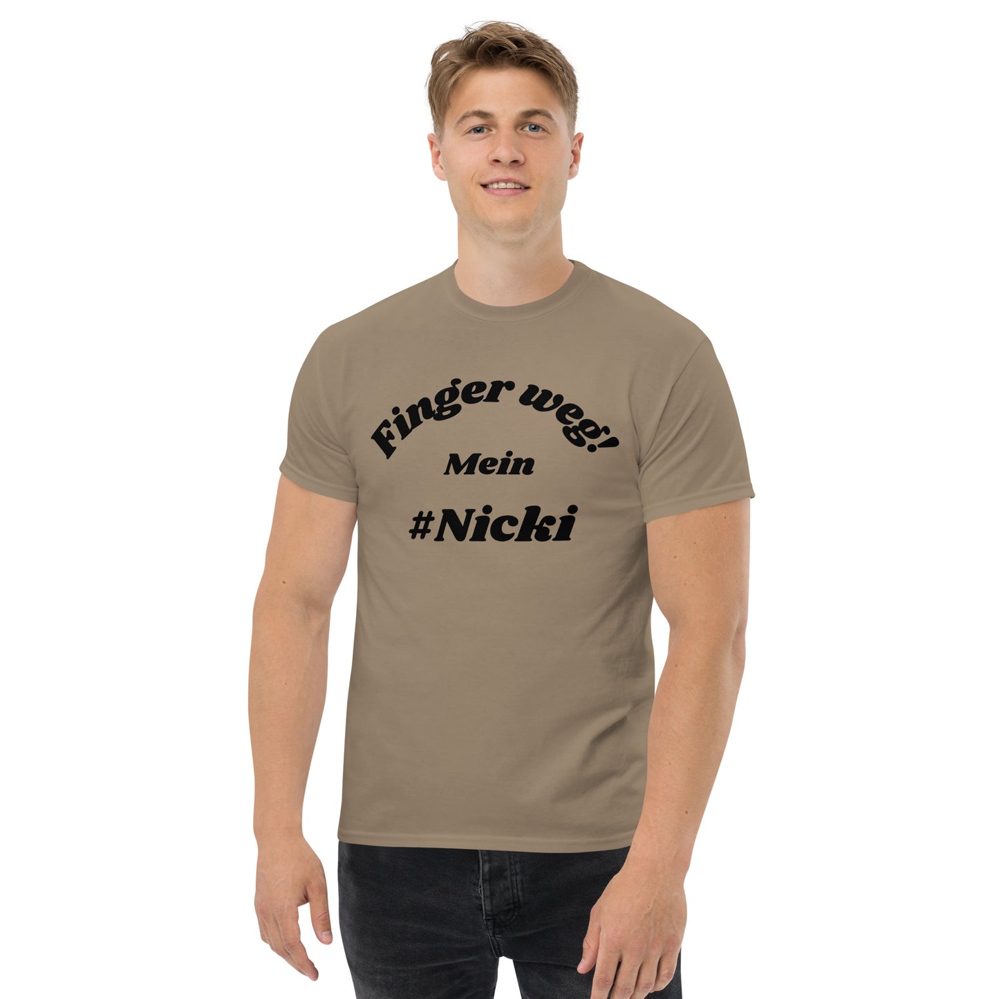 Klassisches Unisex T-Shirt - Nicki