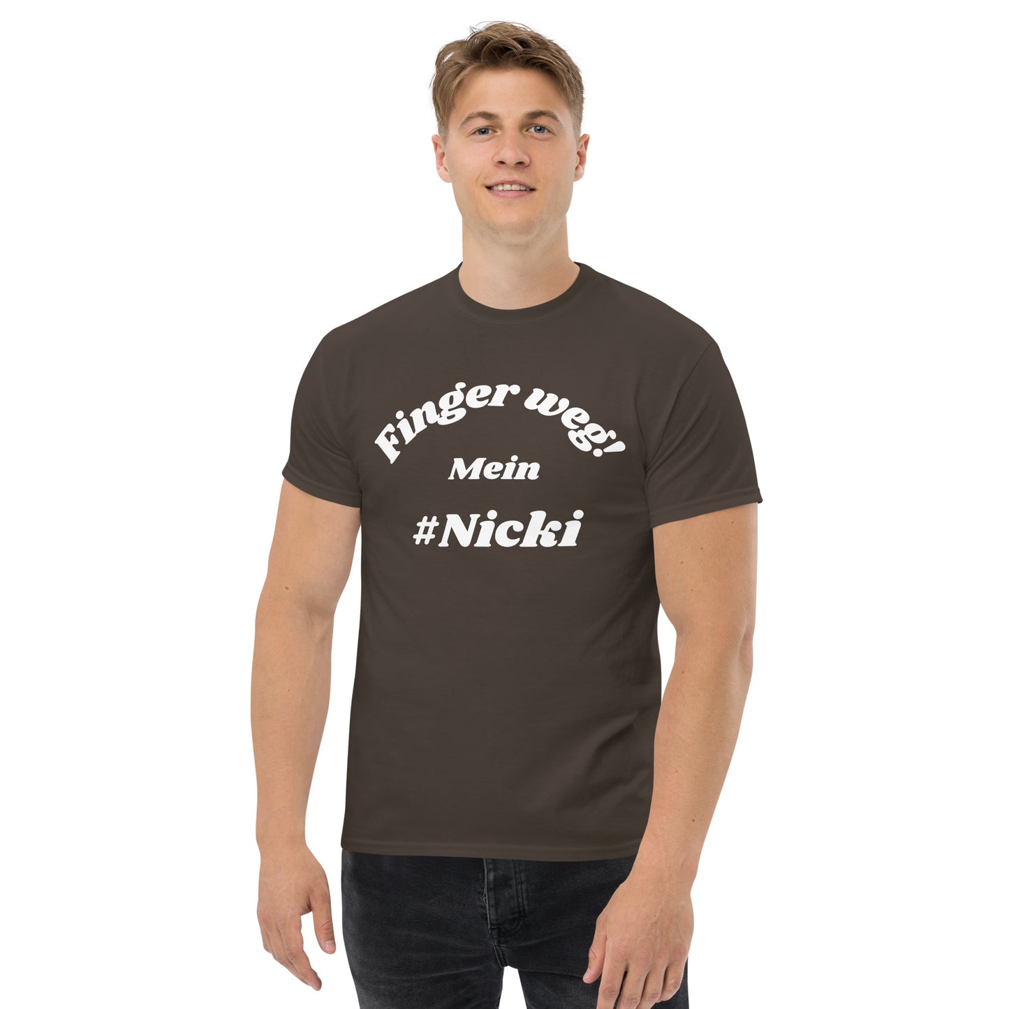 Klassisches Unisex T-Shirt- Nicki