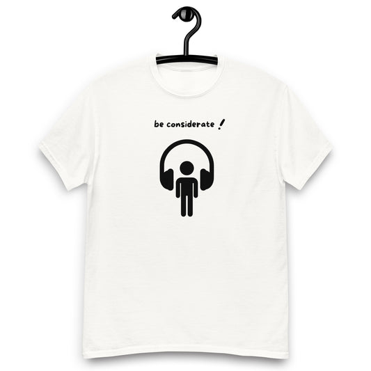 Klassisches Unisex T-Shirt