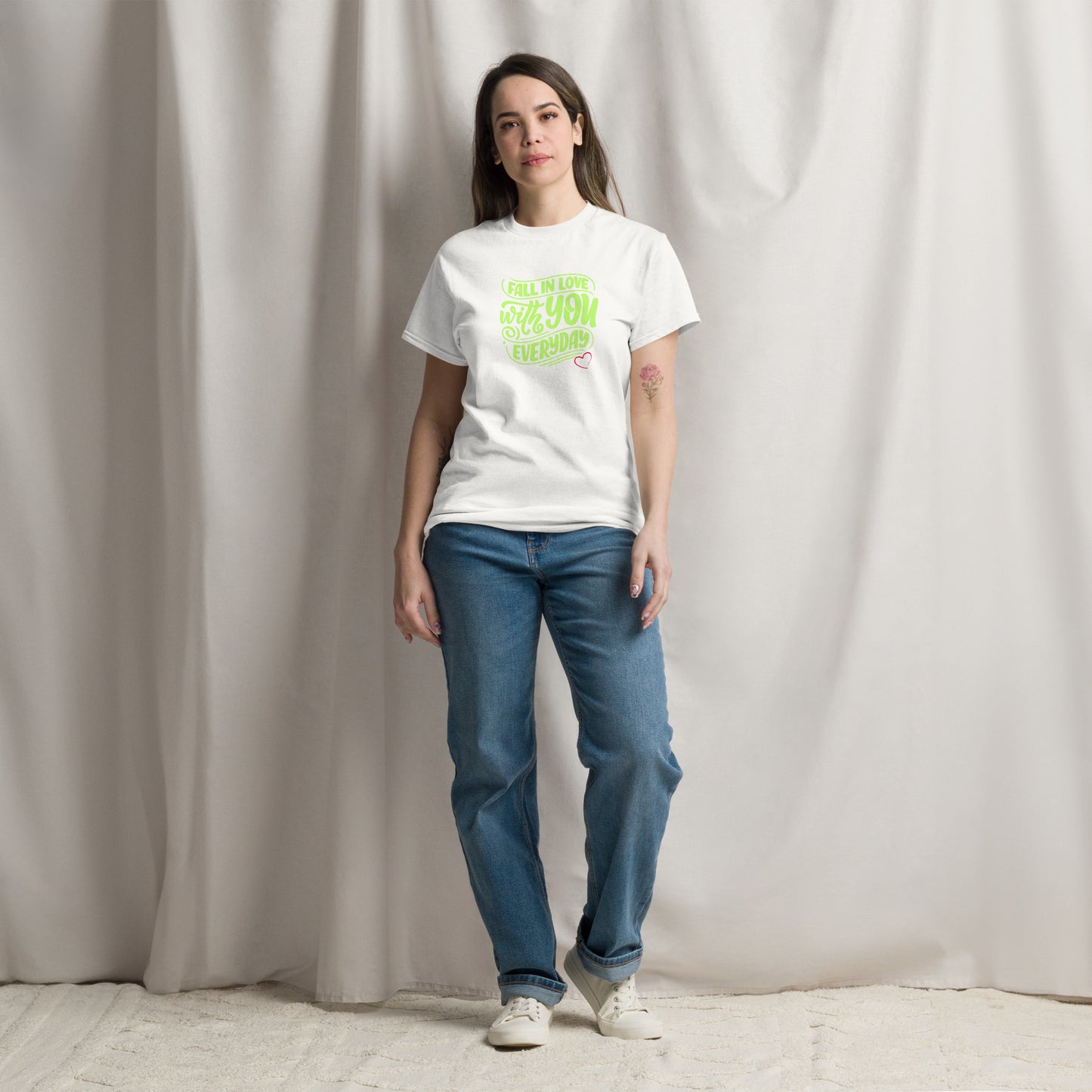 Klassisches Unisex T-Shirt-Liebe Dich